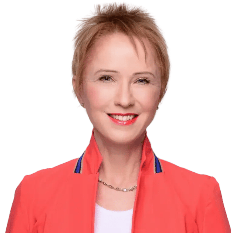 Claudia-Hilker_roter-Blazer_frei-768x768